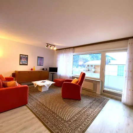 Apartament Salute 108 *