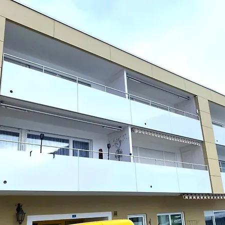 Salute 108 Apartment