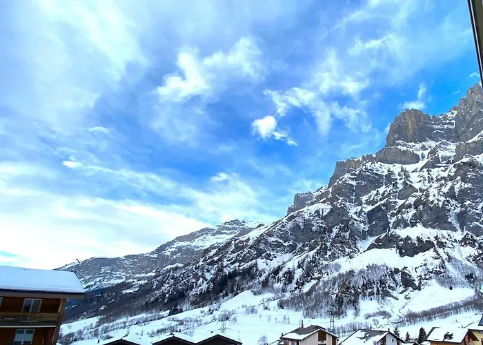 Salute 108 * לויקרבאד