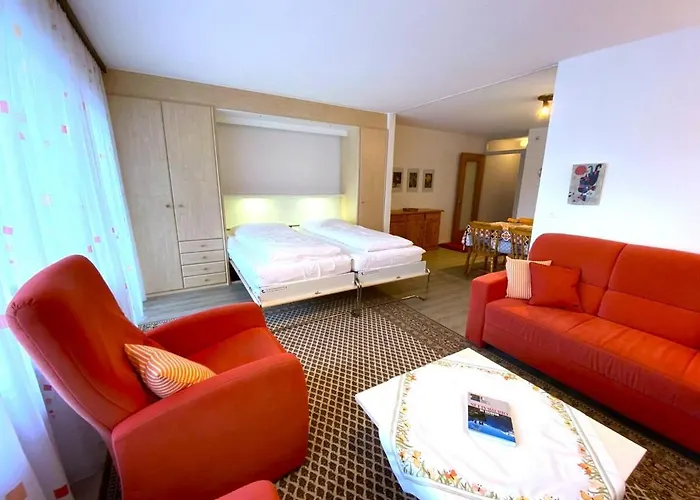 Salute 108 Apartman *